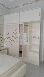 كبتات وغرف ملابس (22)