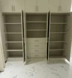 كبتات وغرف ملابس (19)