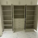 كبتات وغرف ملابس (19)